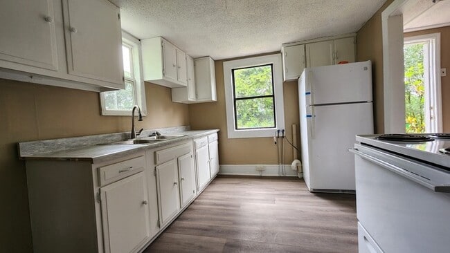 property at 1337 Fairview Ave