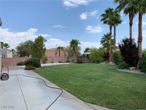 7522 Mystic Voyage St in Las Vegas, NV - Building Photo - Building Photo