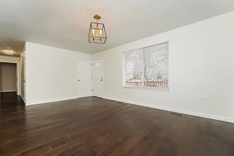 2891 S Mobile St in Aurora, CO - Building Photo - Building Photo