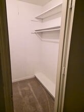 1108 Waterview Ln, Unit 403 in Desoto, TX - Building Photo - Building Photo