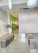 133 NE 2nd Ave, Unit # 2207 in Miami, FL - Building Photo - Building Photo