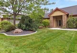 1359 W Oakhampton Dr in Eagle, ID - Building Photo - Building Photo