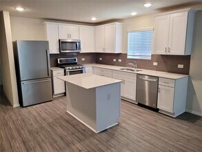 1049 Knightly Ln in Haslet, TX - Building Photo - Building Photo