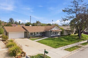 2986 Calle Quebracho in Thousand Oaks, CA - Building Photo