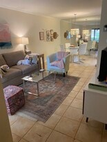 2820 N Arcadia Ct, Unit B117