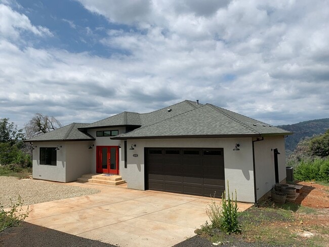 property at 6190 Forty Oaks Ln