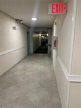 5530 NW 44th St in Lauderhill, FL - Building Photo - Building Photo