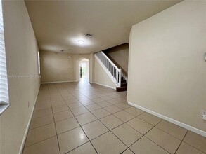 3546 W 86th Terrace in Hialeah, FL - Building Photo - Building Photo