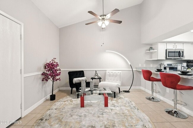 8004 N 32nd Dr in Phoenix, AZ - Building Photo - Building Photo