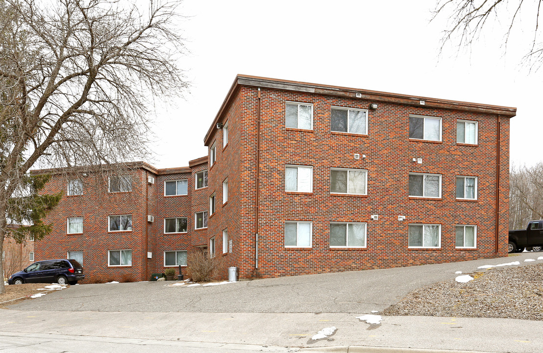 Riverview Apartments II in Delano, MN - Building Photo