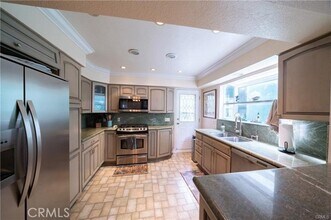 16775 15th St in Huntington Beach, CA - Building Photo - Building Photo