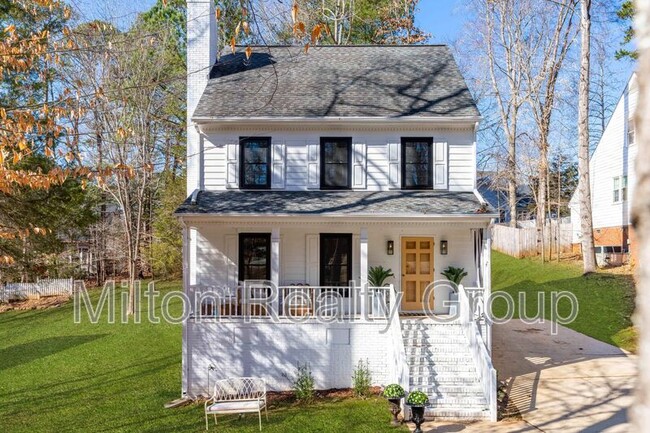 property at 7709 Highlandview Cir