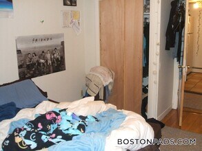 126 Warren St in Boston, MA - Building Photo - Building Photo