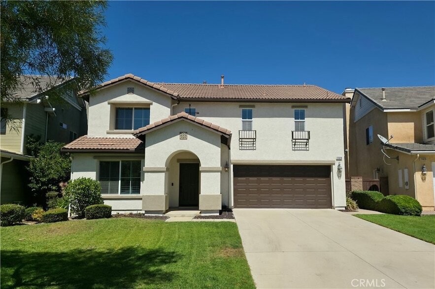 11018 Evergreen Loop in Corona, CA - Building Photo