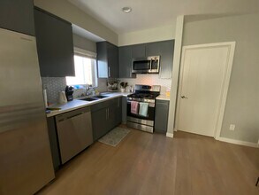 6117 Fountain Ave in Los Angeles, CA - Building Photo - Building Photo