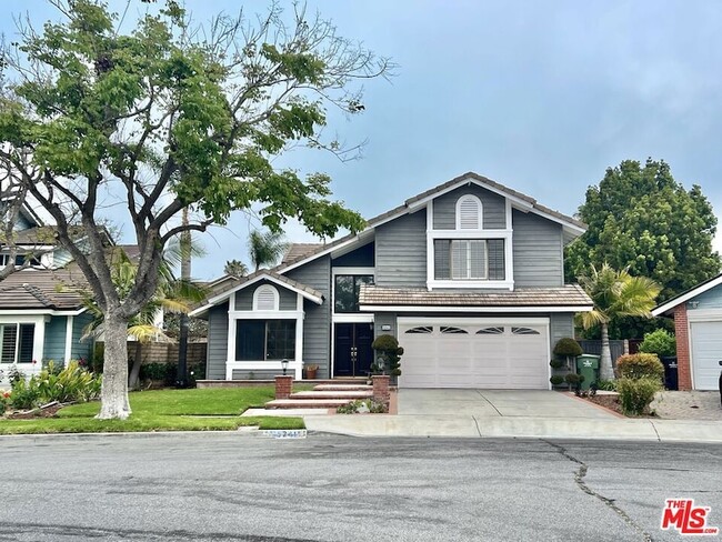 property at 5241 W Goldenwood Dr