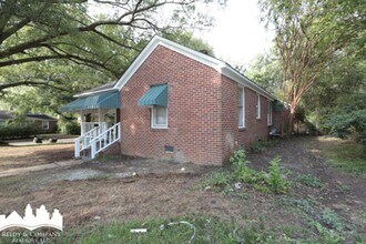 905 Parkhaven Ln in Memphis, TN - Building Photo - Building Photo