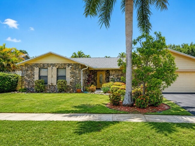 property at 20888 Sugarloaf Ln