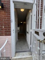 524 Federal St in Philadelphia, PA - Building Photo