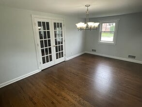 218 Ridge St in New Milford, NJ - Building Photo - Building Photo
