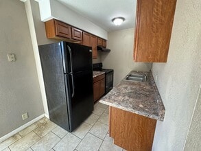 230 SE 121st Rd in Warrensburg, MO - Building Photo - Building Photo