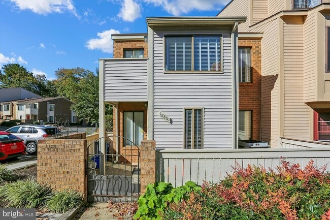 18801 Nathans Pl