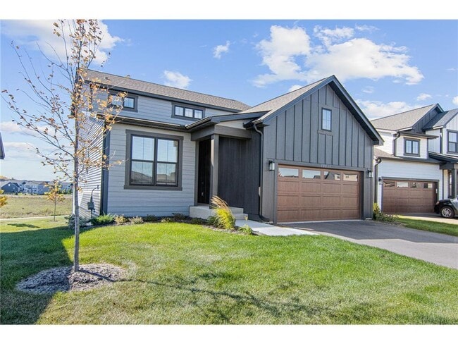 6757 Allen Ct in Inver Grove Heights, MN - Building Photo - Building Photo