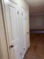 16828 E 7th Pl in Aurora, CO - Building Photo