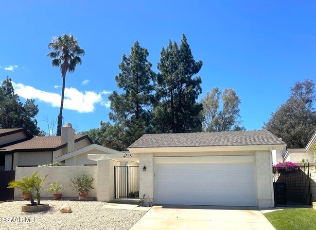 property at 4328 Forest Oaks Dr