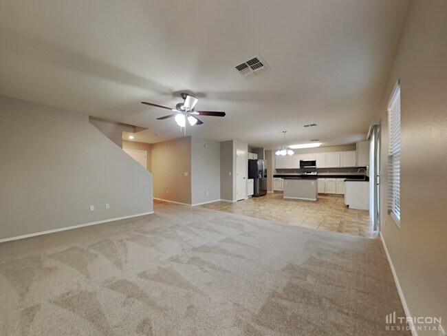 16959 W Central St in Surprise, AZ - Building Photo - Building Photo