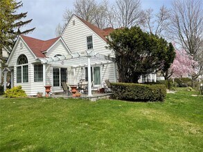 144 Piermont Ave in Nyack, NY - Building Photo - Building Photo
