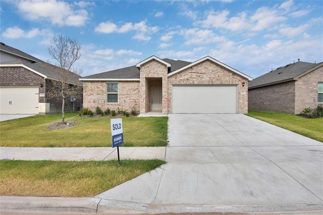 property at 7221 Mayplace Dr