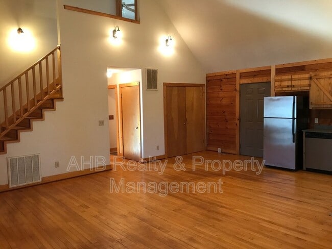414 Hoover Rd in Mebane, NC - Building Photo - Building Photo