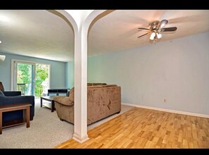 4 Kennedy Ln in Milford, MA - Building Photo - Building Photo