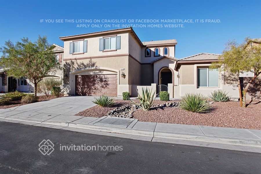 357 Shimmering Moon St in Henderson, NV - Building Photo