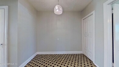 938 Cordova Pl in Jacksonville, FL - Building Photo - Building Photo