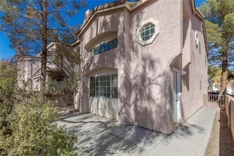 6027 Chisolm Trl in Las Vegas, NV - Building Photo - Building Photo