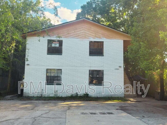 property at 2984 Myra St