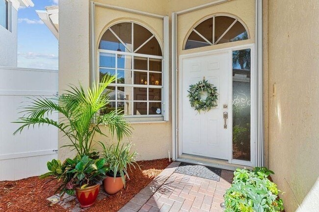 8170 Hampton Wood Dr in Boca Raton, FL - Building Photo - Building Photo