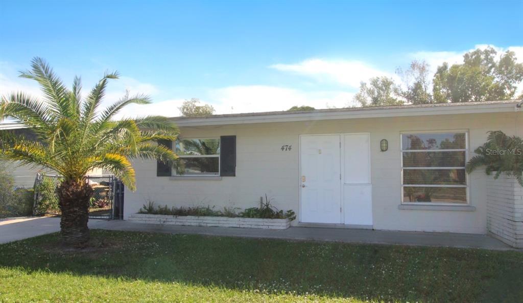 474 Briarwood Rd in Venice, FL - Building Photo