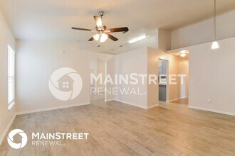 1308 Whitewood Way in Clermont, FL - Building Photo - Building Photo