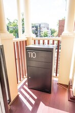 275 S Limestone in Lexington, KY - Building Photo - Building Photo