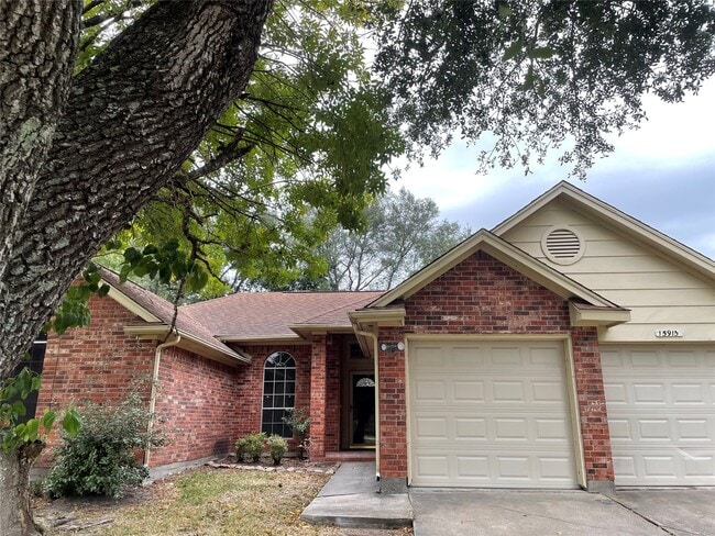 property at 15915 Blue Mesa Ridge Dr