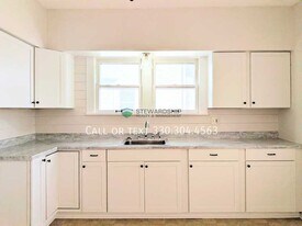 1414 16th St NW in Canton, OH - Building Photo