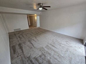 402 Cedar St in El Cajon, CA - Building Photo - Building Photo