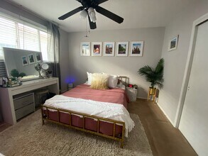 8360 Blackburn Ave in Los Angeles, CA - Building Photo - Building Photo