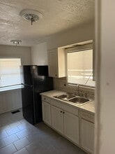 2718 Emerald Dr in Jackson, MS - Building Photo - Building Photo