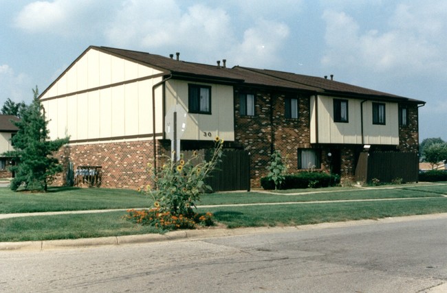 Jeffersonville Green in Jeffersonville, OH - Foto de edificio - Building Photo