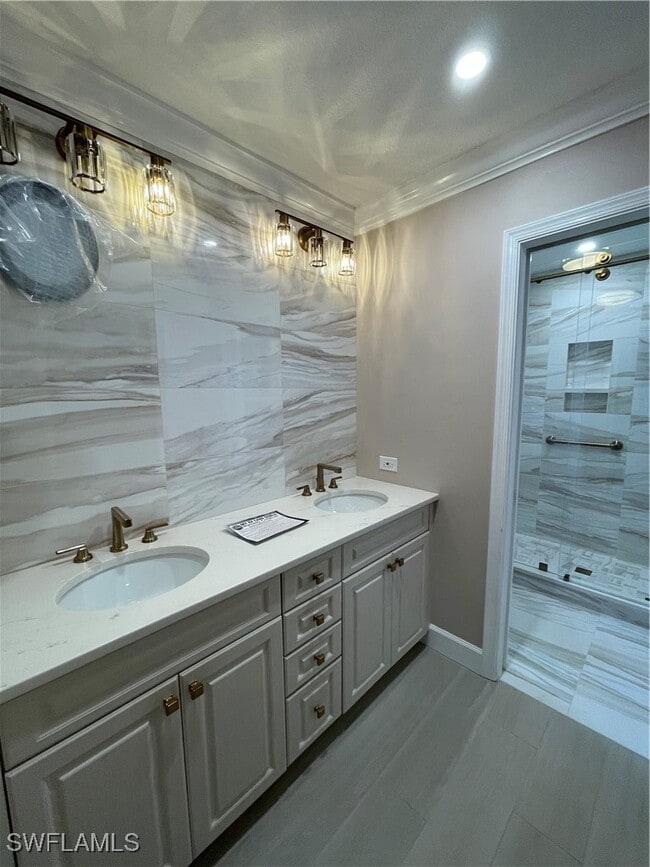 property at 7046 Barrington Cir