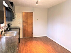 711 S Dixon Rd in Kokomo, IN - Building Photo - Building Photo